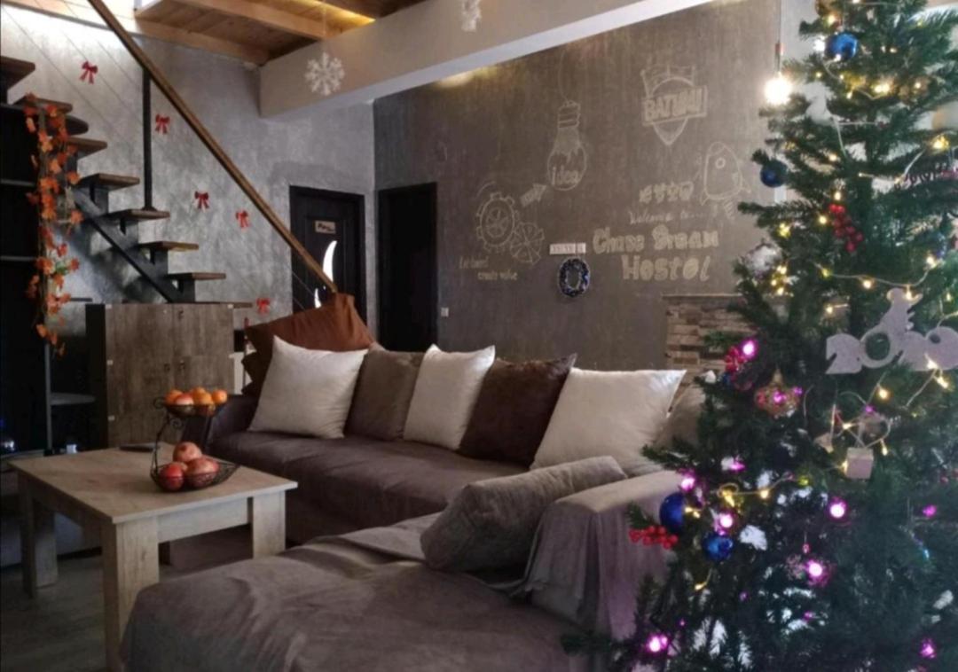 Chase Dream Hostel追梦空间 บาทูมิ ภายนอก รูปภาพ