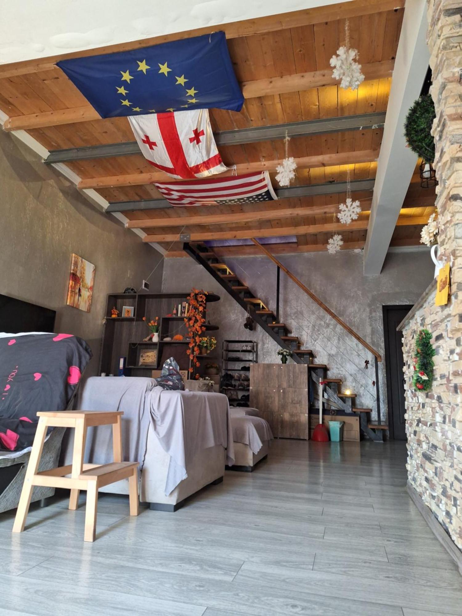 Chase Dream Hostel追梦空间 บาทูมิ ภายนอก รูปภาพ